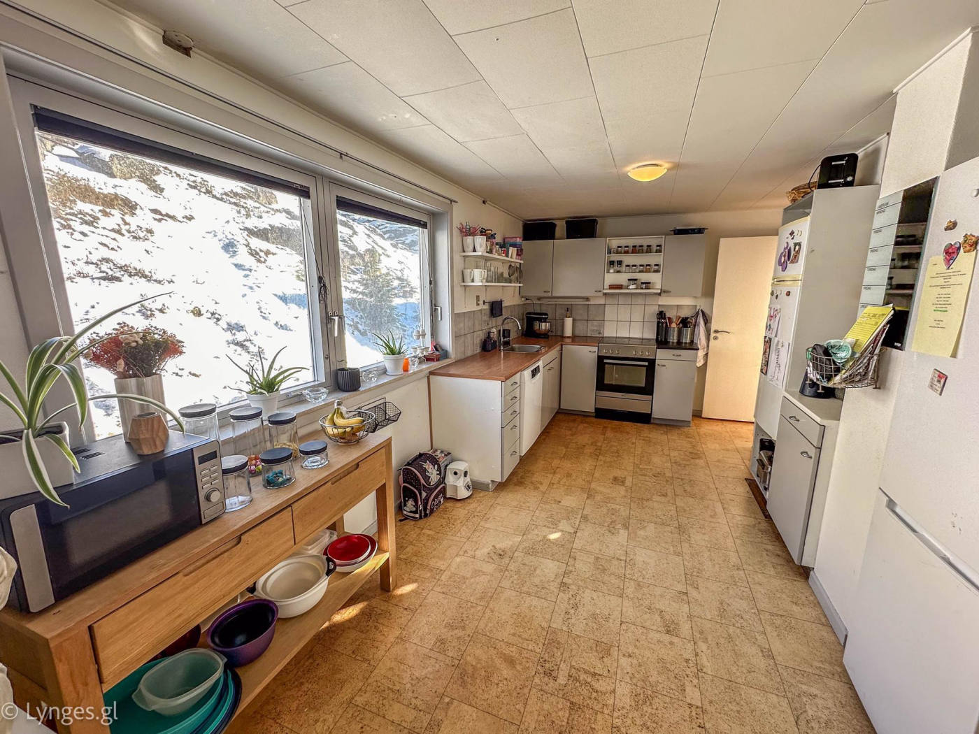 Будинок, 1991 м², 307 600$ — FAKTOR